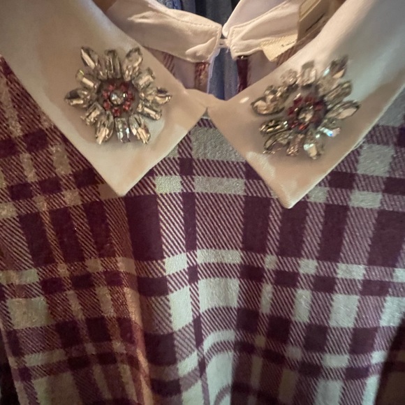 collared top with details - Picture 3 of 4